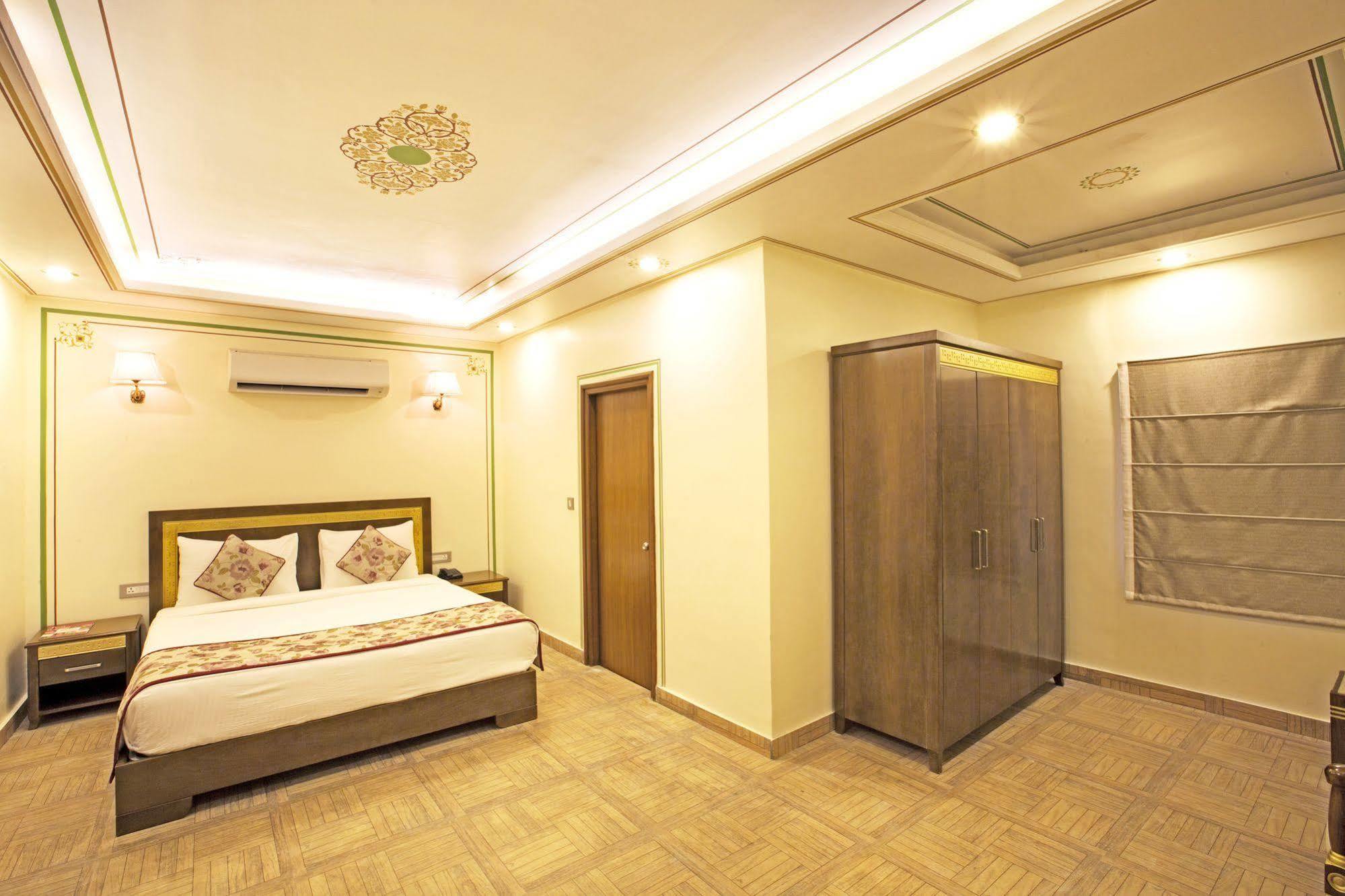 Regenta Resort Vanya Mahal Ranthambore Sawai Madhopur Extérieur photo