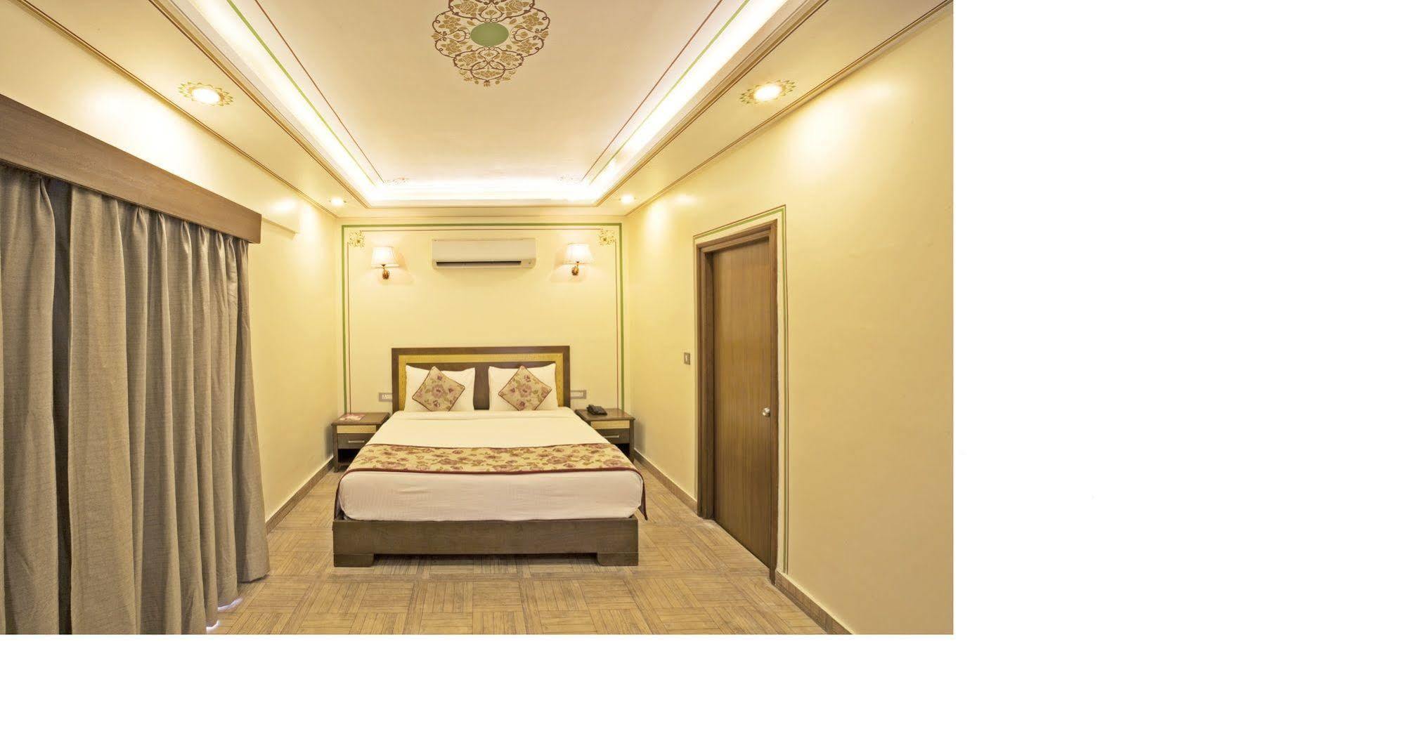 Regenta Resort Vanya Mahal Ranthambore Sawai Madhopur Extérieur photo